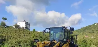 Yağlıdere'de Yeni İş Makinesi Hizmete Girdi