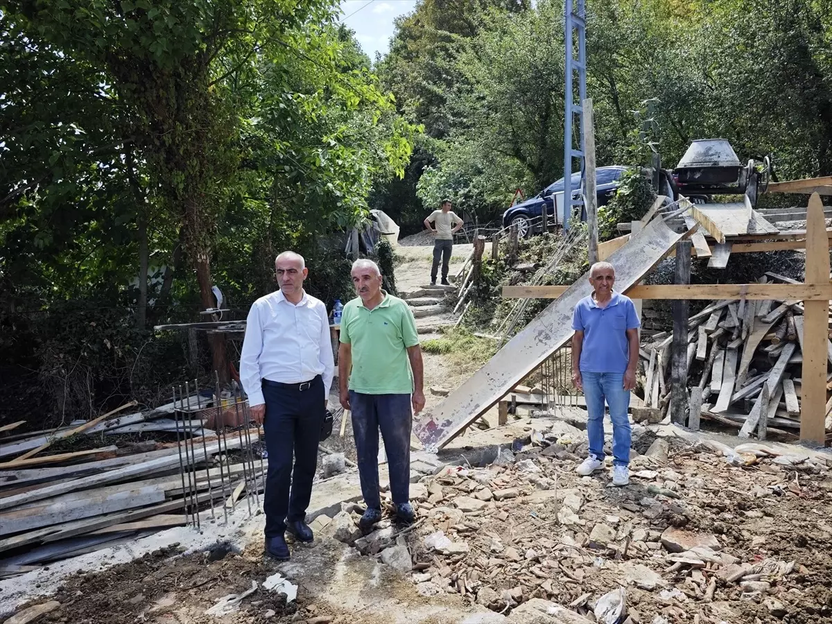 Samsun'da İhtiyaç Sahibi Aileye Yeni Ev Temeli Atıldı