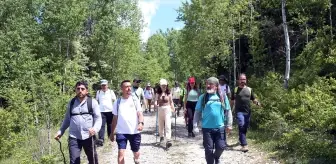 Kurtuluş Savaşı'nın Ruhu 'Atatürk ve İstiklal Yolu Yürüyüşü'nde Yaşatıldı