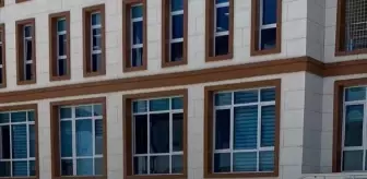 Yalova'da Dolandırıcılık Şüphelisi 17 Yaşındaki Genç Tutuklandı