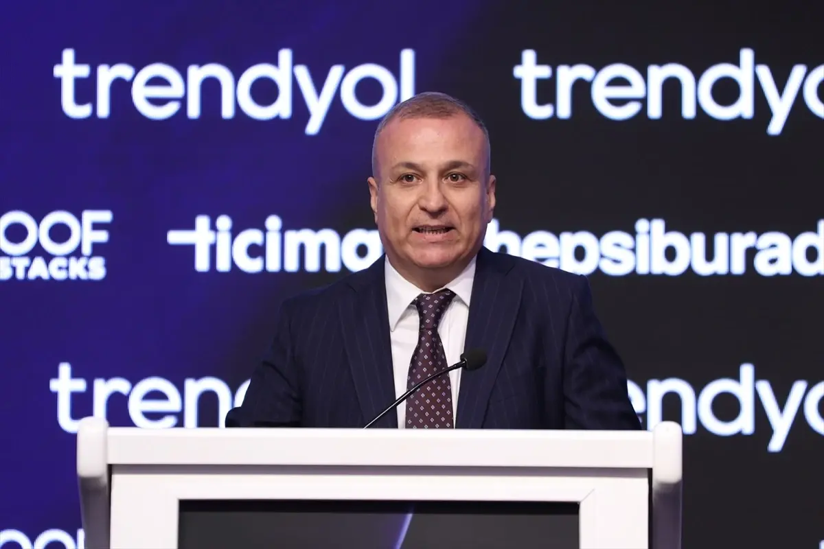 E-Ticaretin Geleceği Zirvesi: Teknoloji ve Tüketici Davranışlarındaki Değişim
