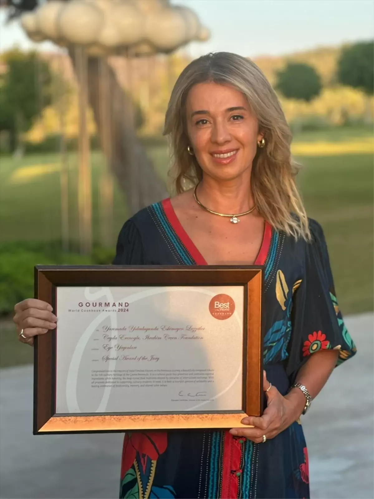 İbrahim Çeçen Vakfı'nın Kitabı, Gourmand World Cookbook Awards'ta Ödül Aldı