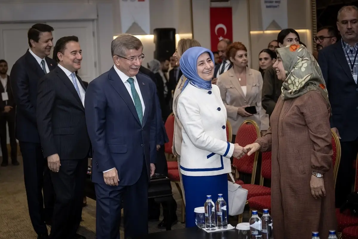 Saadet Partisi Lideri Arıkan'dan ABD'nin İran'a Yönelik Saldırısına Sert Tepki
