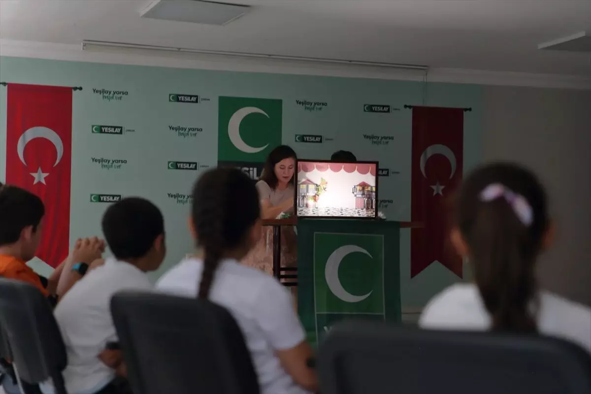 Yeşilay Çorum Şubesi'nden Çocuklara Bağımlılıkla Mücadele Yaz Okulu