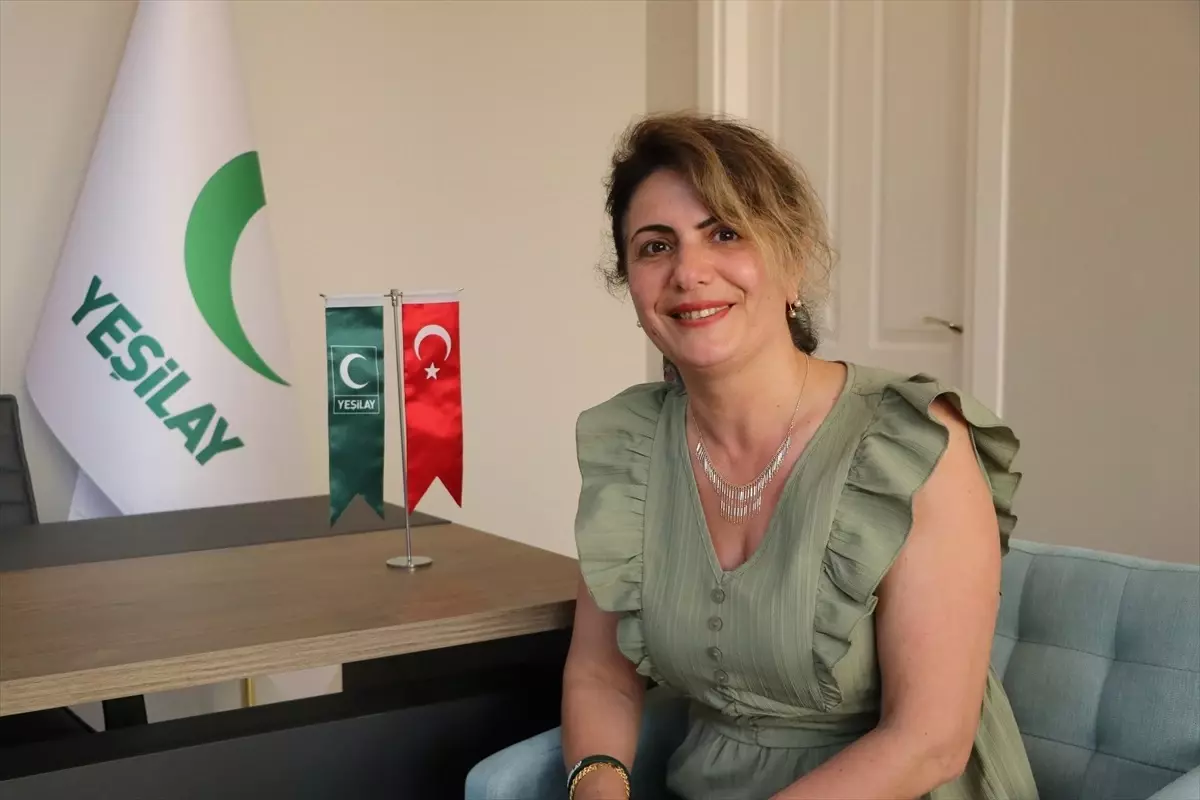 Eylem Demirtaş, 25 Yıllık Sigarayı Yeşilay Desteğiyle Bıraktı