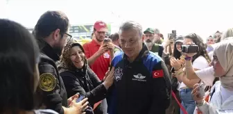Yeşilay, Gençlerle Uzay ve Sağlıklı Yaşam Üzerine Söyleşi Düzenledi