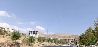 Mardin Yeşilli'de Asfalt Serim Çalışmaları Başladı