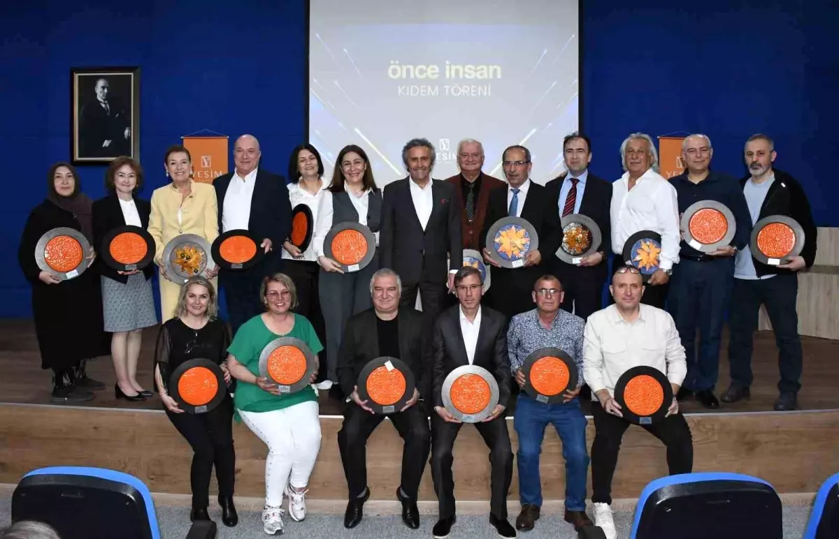 Yeşim Grup'ta 'Önce İnsan Kıdem Törenleri' Düzenlendi
