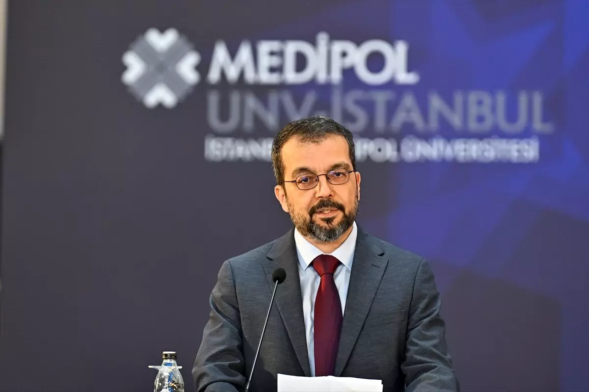 YKS'de Dereceye Giren 33 Öğrenci İstanbul Medipol Üniversitesi'ne Yerleşti