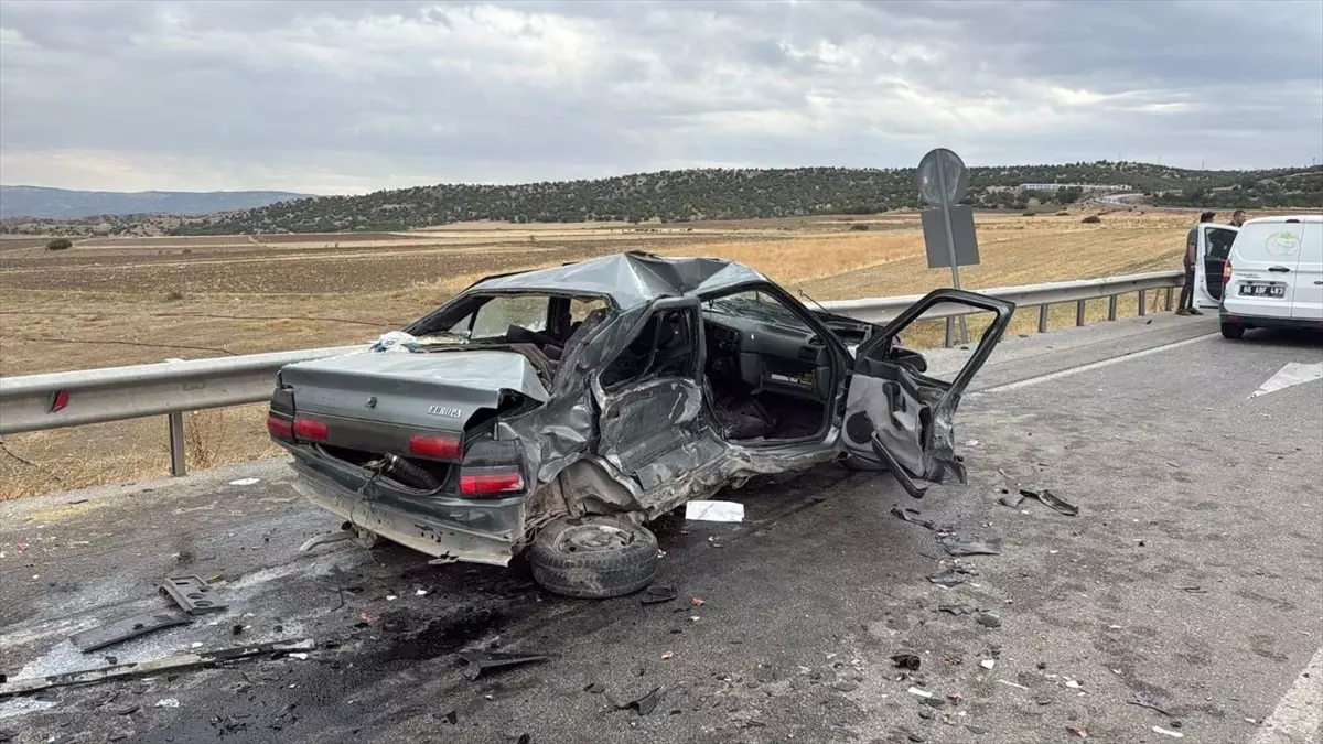 Yozgat'ta Trafik Kazası: 1 Ölü, 3 Yaralı