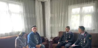 Yozgat'ta jandarma ekipleri, şehit aileleri ve gazileri ziyaret etti