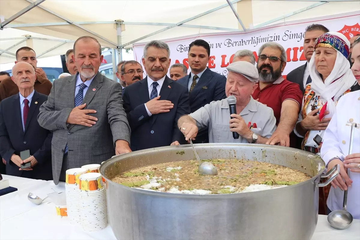 Yozgat'ta Muharrem Ayı Etkinliği ve Aşure Dağıtımı