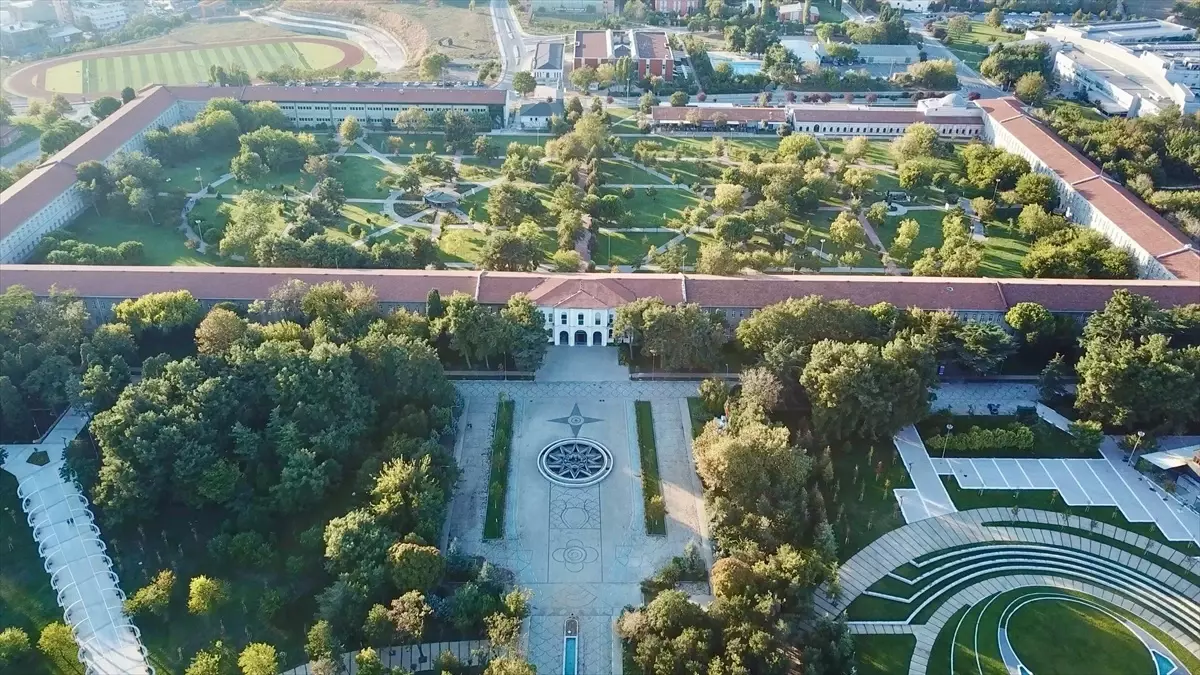 YTÜ, 2025 YKS Başarı Bursu Programını Açıkladı