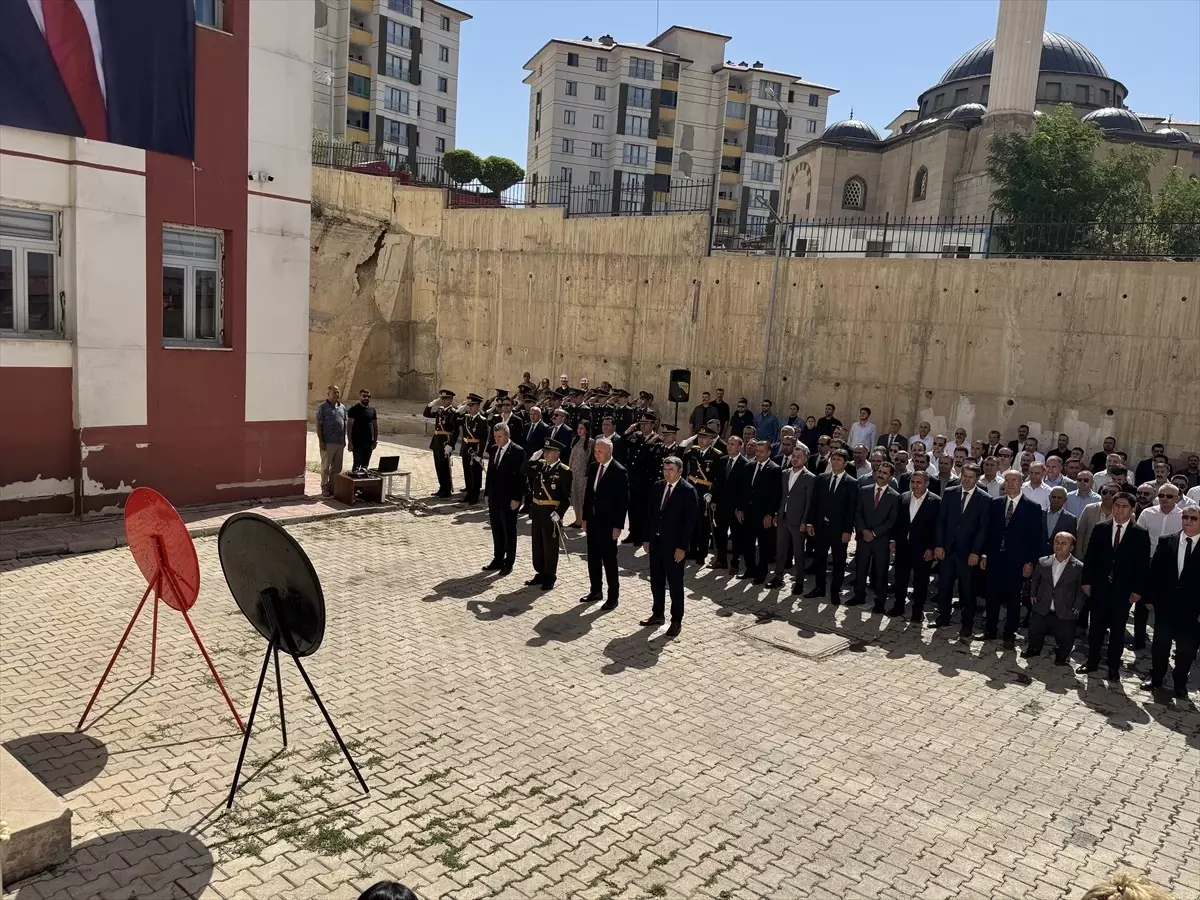 Yüksekova'da 30 Ağustos Zafer Bayramı Kutlandı