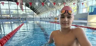 Genç Yüzücü Güney Okal, Başarılarına Yenilerini Ekliyor