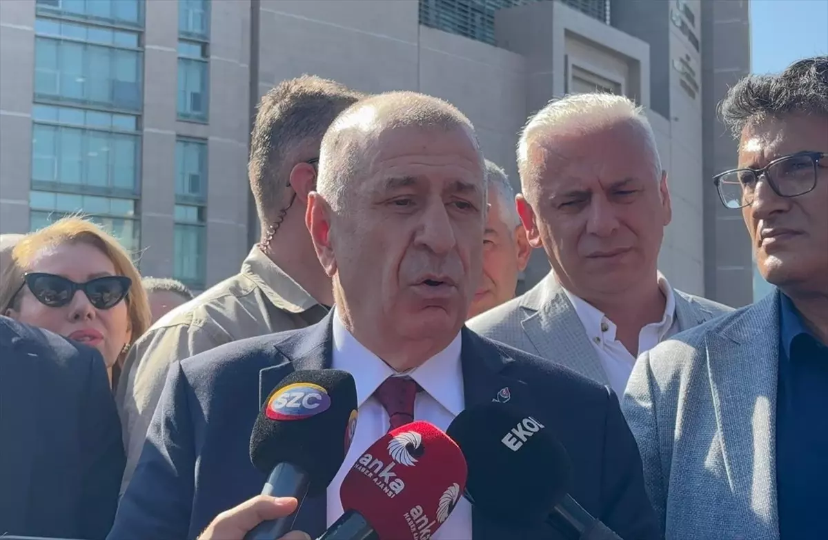 Zafer Partisi Genel Başkanı Özdağ'ın 'Cumhurbaşkanı'na hakaret' davasında mütalaa verildi