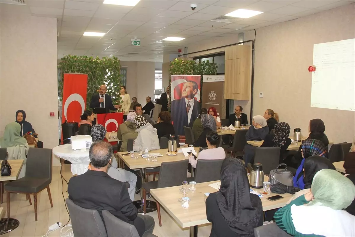 Sivas'ta Veli Çalıştayı Düzenlendi
