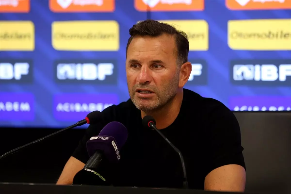 Okan Buruk: Transferde Satış Düşünmüyoruz