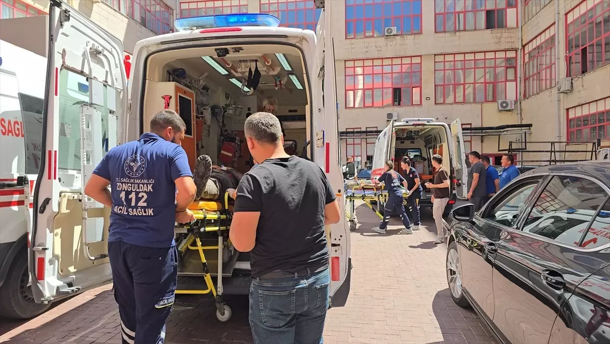 Zonguldak'ta Maden Ocağında Gazdan Etkilenen 5 İşçi Tedavi Altına Alındı