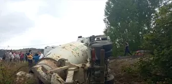 Zonguldak'ta Beton Mikserinin Otomobile Çarpması Sonucu 1 Ölü, 1 Yaralı