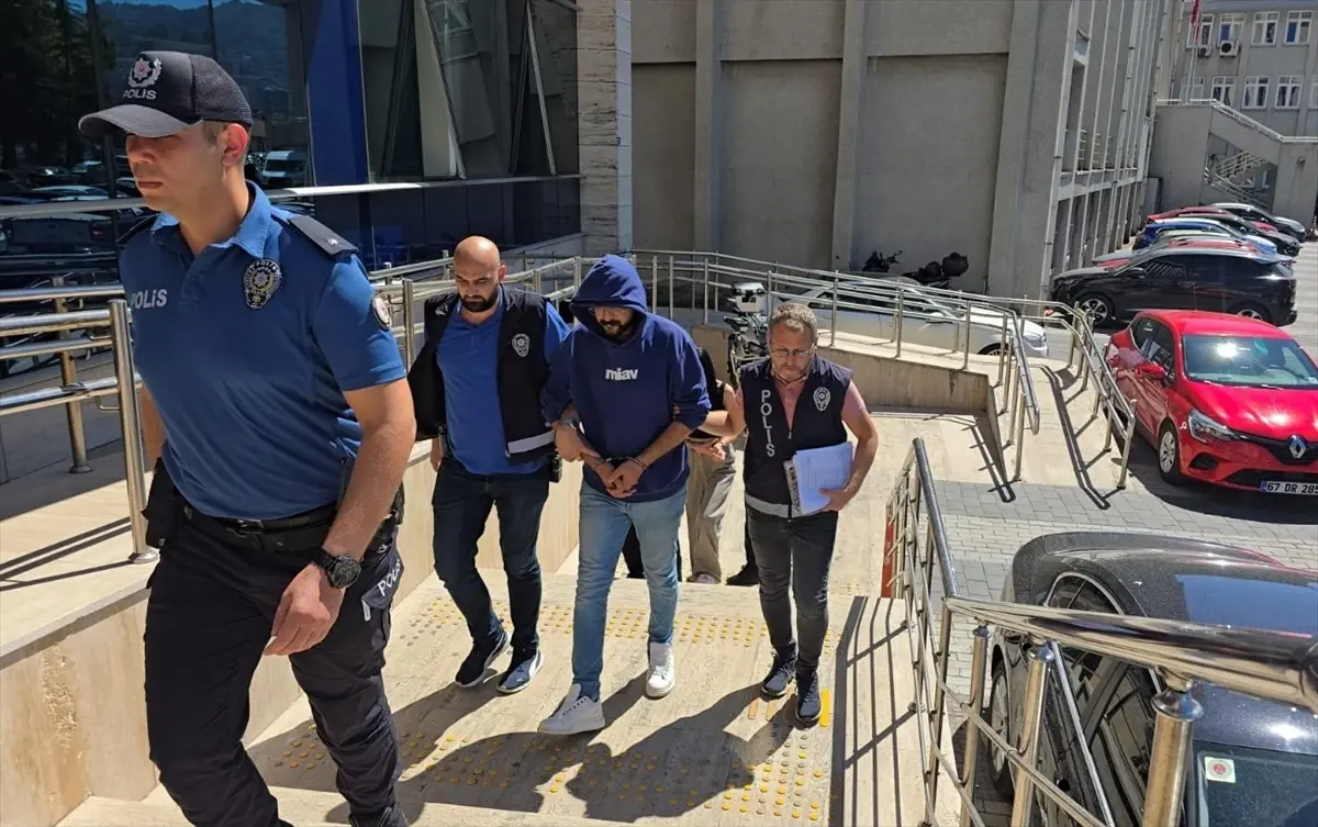 Zonguldak'ta Sahte Altın Operasyonu: İki Şüpheli Tutuklandı