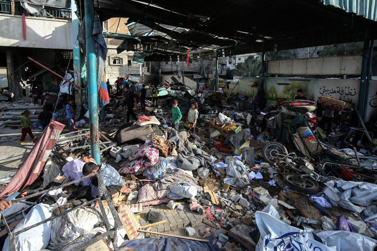 İsrail'in Gazze'deki Okula Hava Saldırısı: 33 Ölü