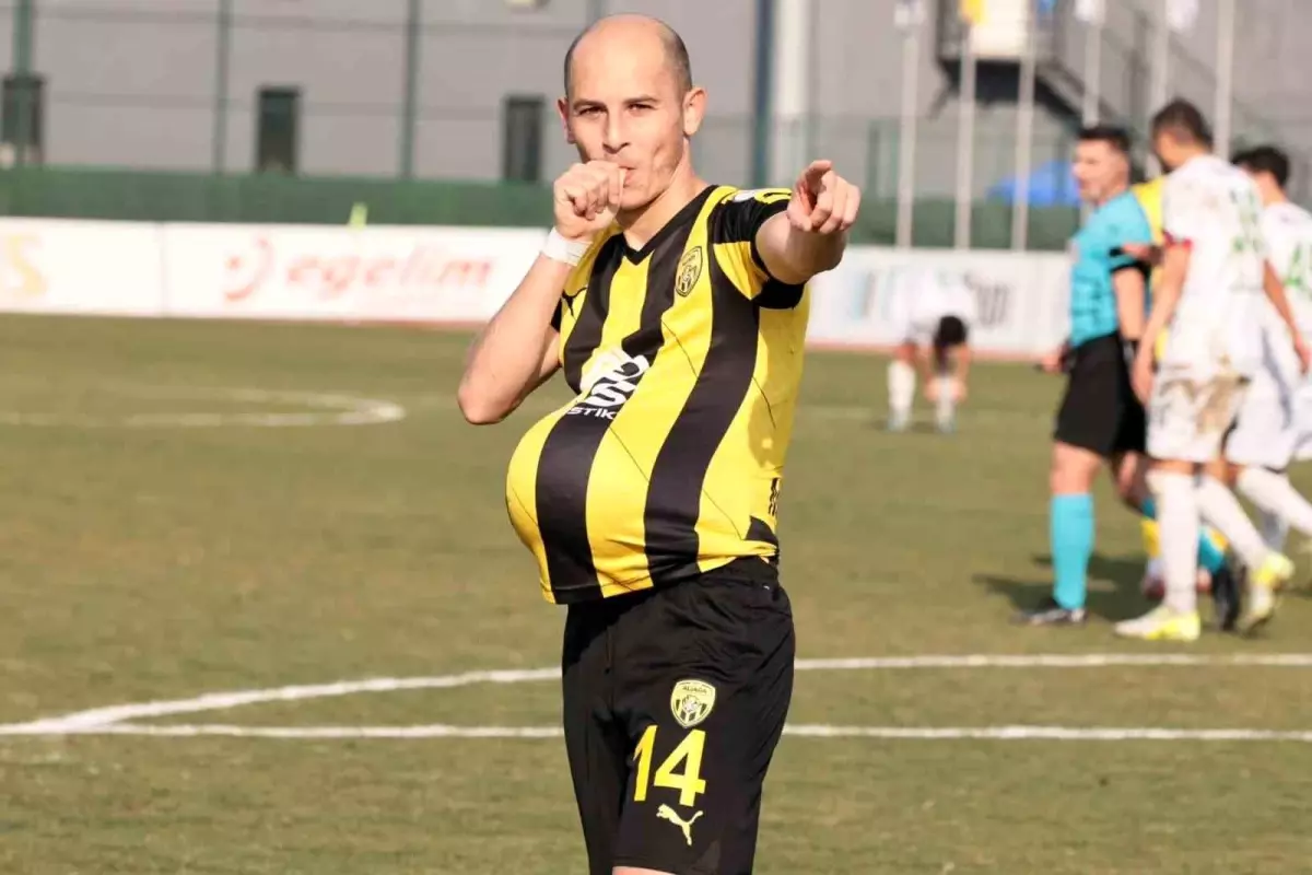 Aliağa FK, Muhammed Raşit Şahingöz ile Yollarını Ayırdı