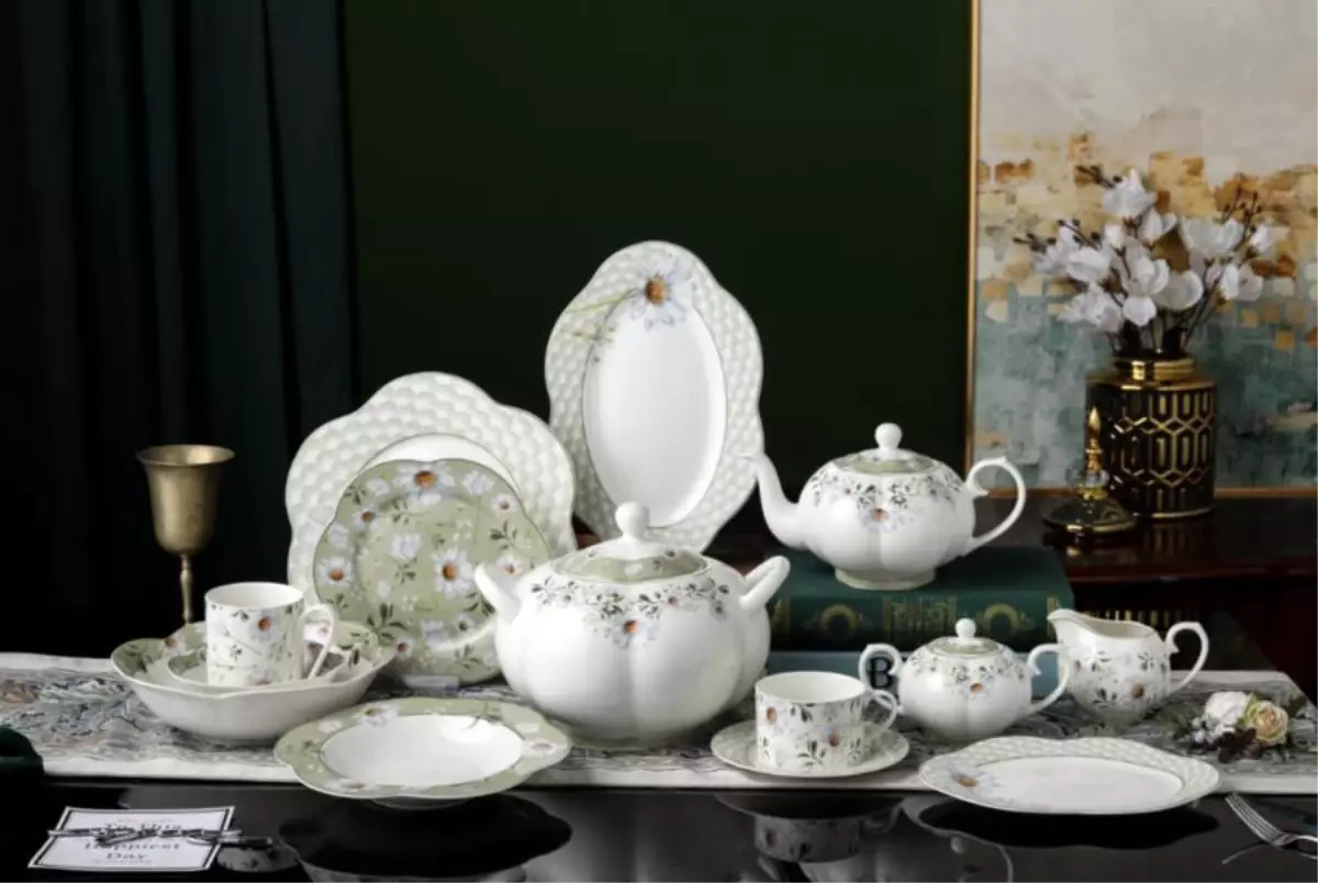 Çin'in Beiliu Kentinden Türkiye'ye Seramik İhracatı Artıyor