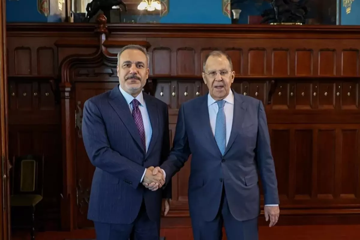 Hakan Fidan, Lavrov ile bir araya geldi: Avrupa'nın müzakereleri baltalama denemelerini görüyoruz