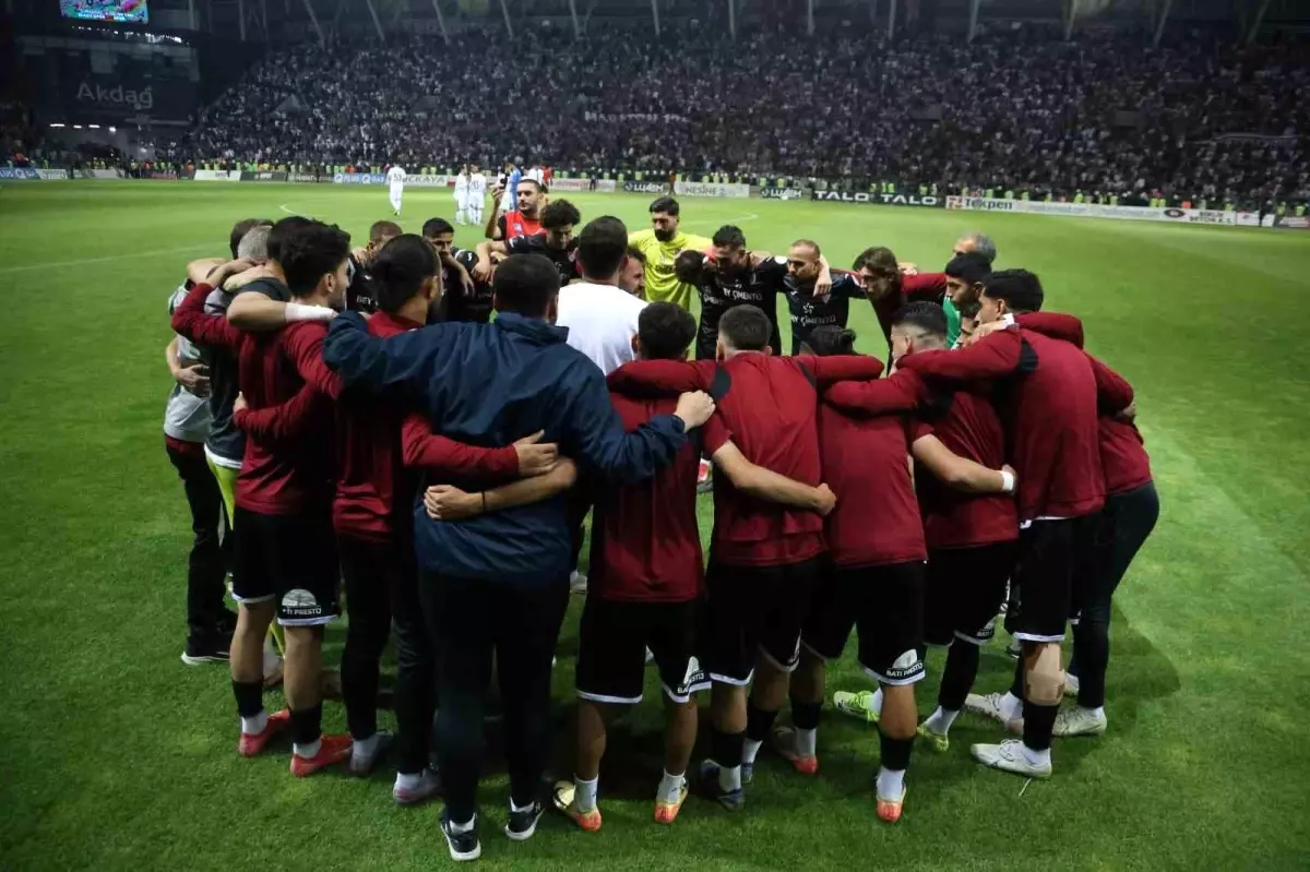 Elazığspor, Vanspor FK Maçının Devam Etmesi İçin İtirazda Bulundu