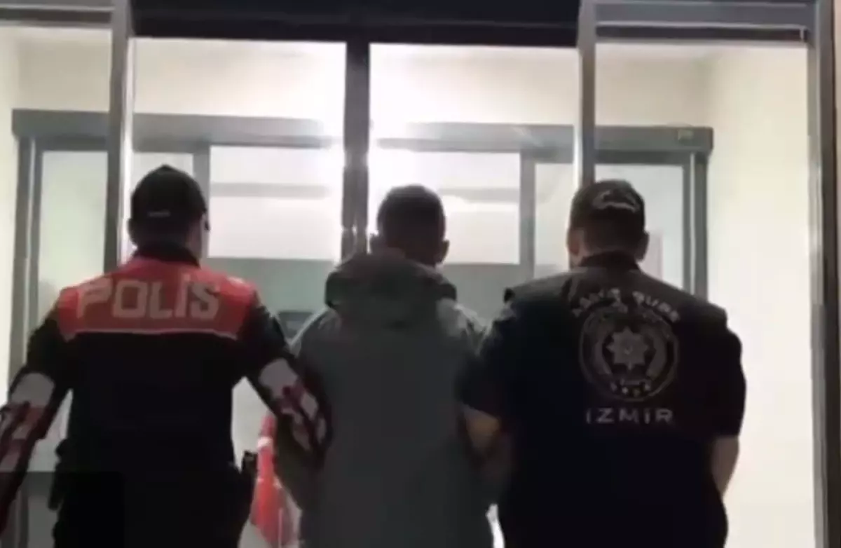 İzmir'de Uyuşturucu Operasyonu: İki Gözaltı