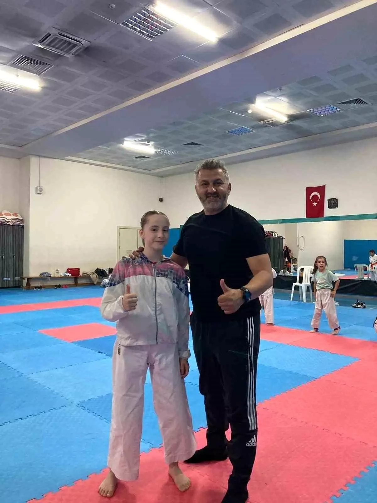Zeynep Naz Kahvecigil, Karadağ'da Türkiye'yi Temsil Edecek