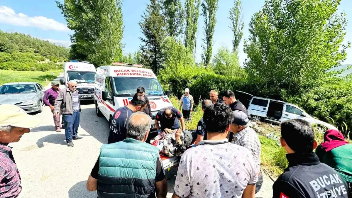 Burdur'da Trafik Kazası: İki Yaralı