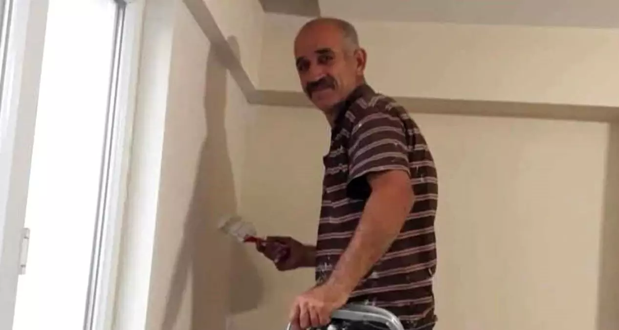Karakınar'da Boya Ustası Kepçeden Düşerek Hayatını Kaybetti