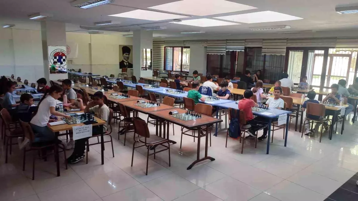 19 Mayıs Gençlik ve Spor Bayramı Satranç Turnuvası Tamamlandı