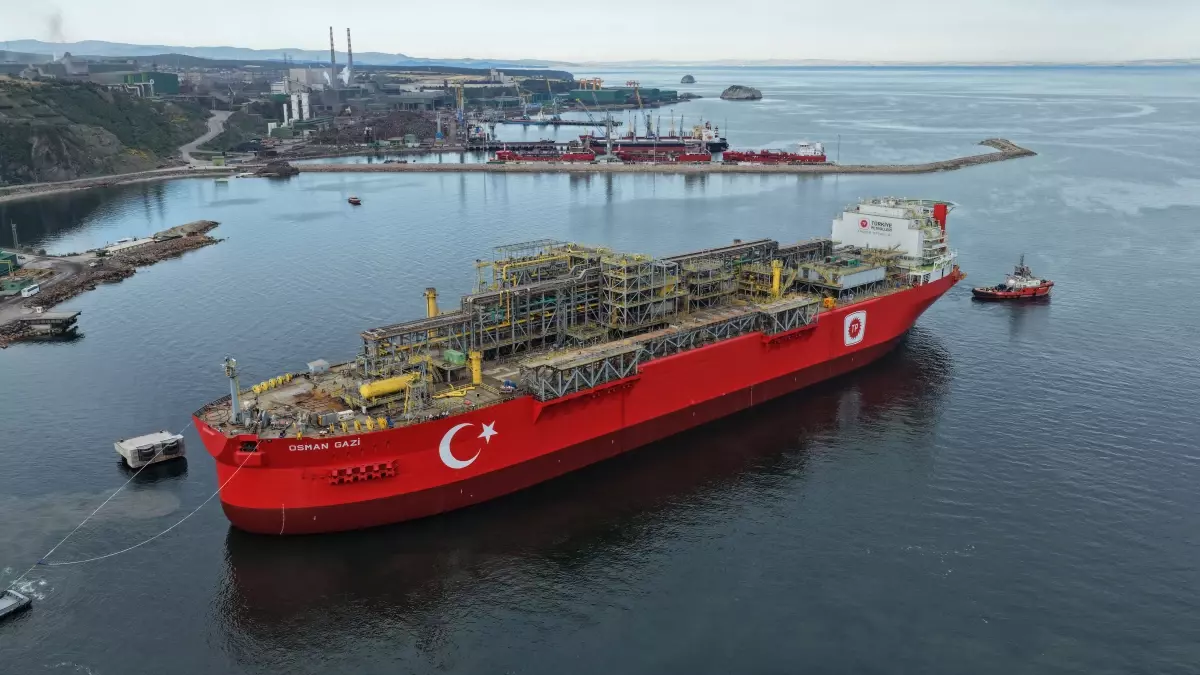 Türkiye'nin ilk yüzer üretim platformu Osman Gazi 2026'da göreve başlayacak