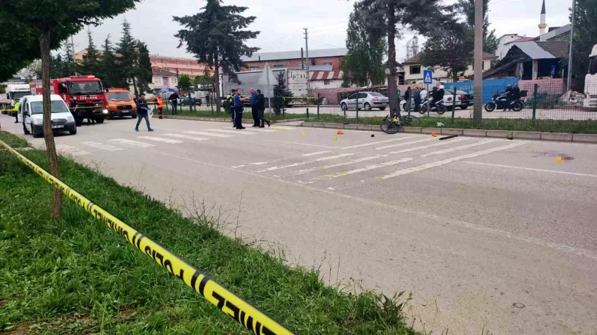 Samsun'da Bisikletli Çocuğa Kamyonet Çarptı, Hayatını Kaybetti
