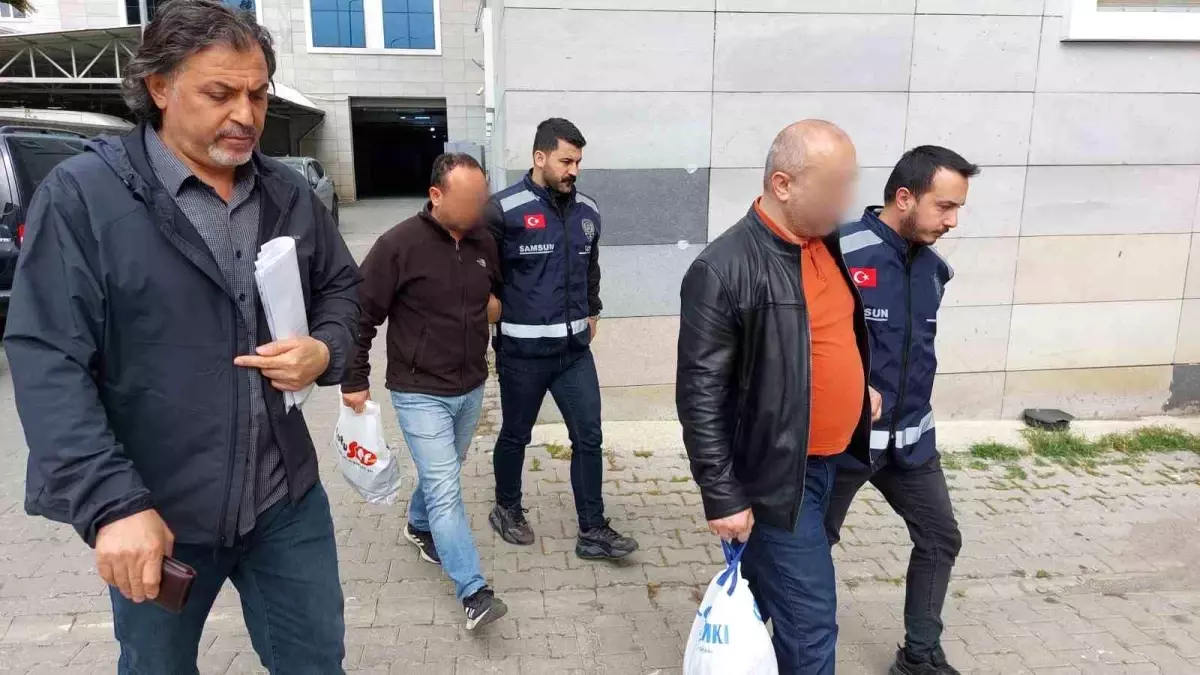 Samsun'da FETÖ Operasyonu: 23 Gözaltı