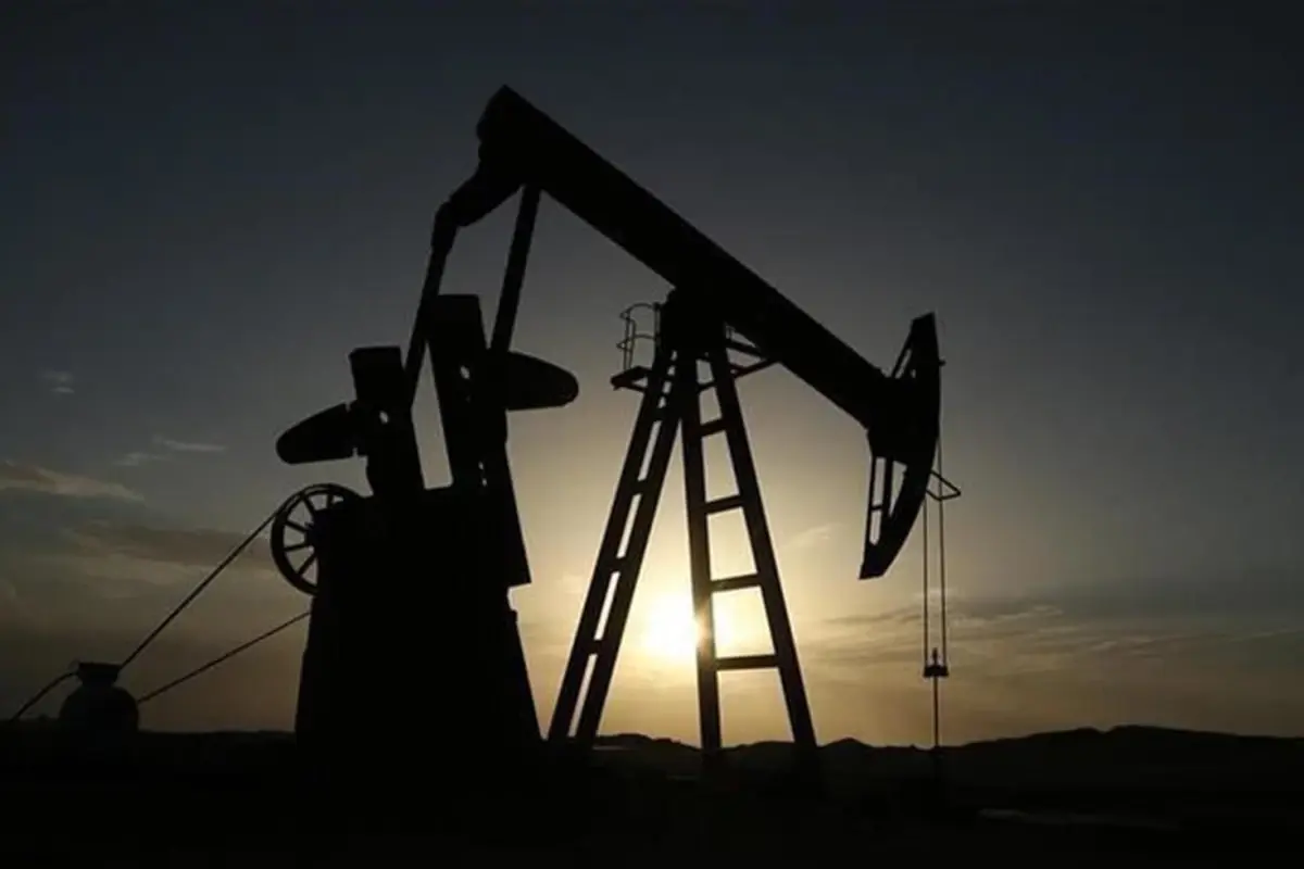 Suudi Arabistan ve Kuveyt yeni bir petrol sahası keşfetti