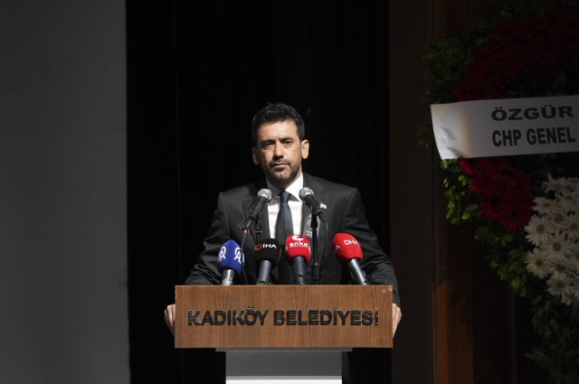 Usta müzisyen İlhan Şeşen son yolculuğuna uğurlanıyor