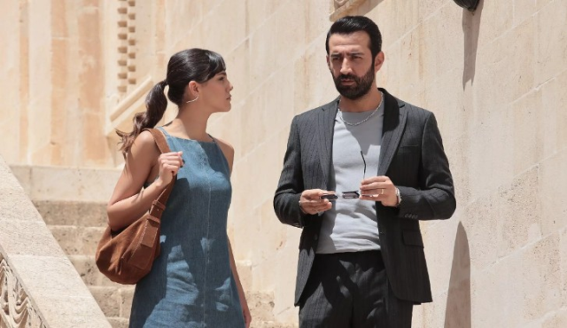 UZAK ŞEHİR 28. BÖLÜM FRAGMANI İZLE! KANAL D ekranı ile Uzak Şehir 28. bölüm fragmanı yayınlandı mı, 27. bölümde neler oldu? UZAK ŞEHİR 28. BÖLÜM FRAGMANI İZLE! KANAL D ekranı ile Uzak Şehir 28. bölüm fragmanı yayınlandı mı, 27. bölümde neler oldu?