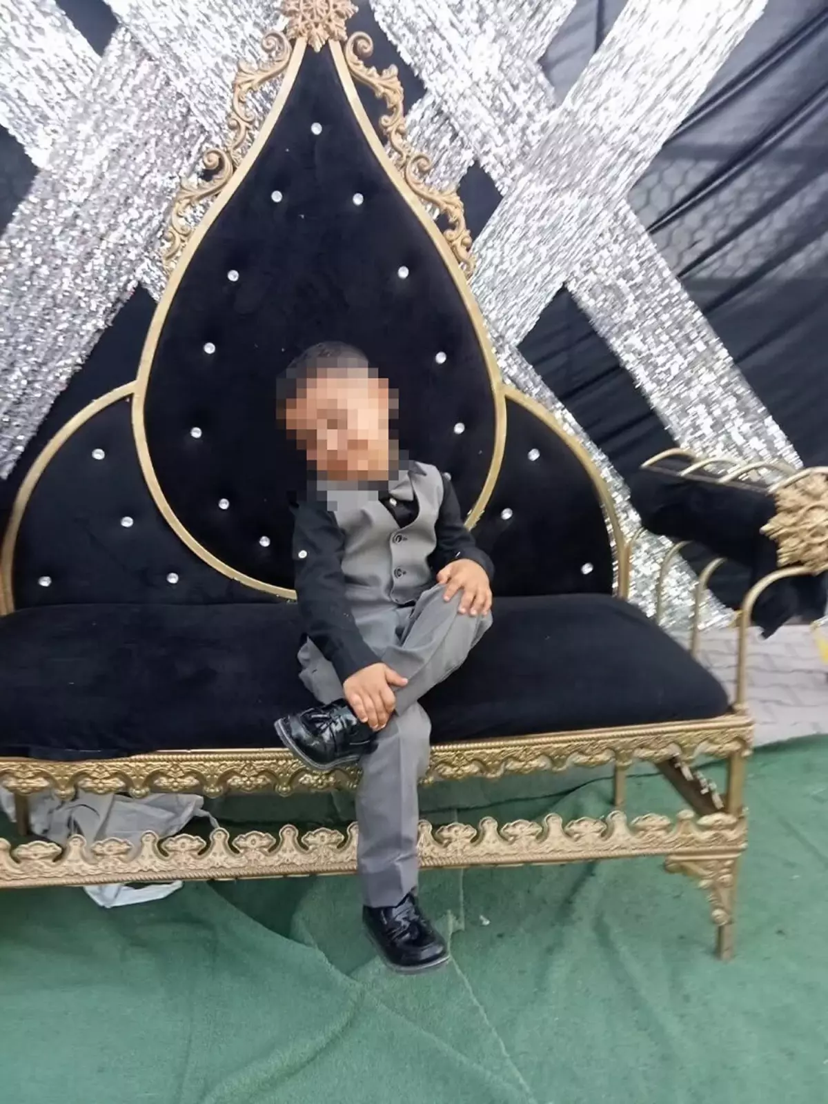 4 Yaşındaki Enes Çelebi Kamyonetten Düştü, Hayatını Kaybetti