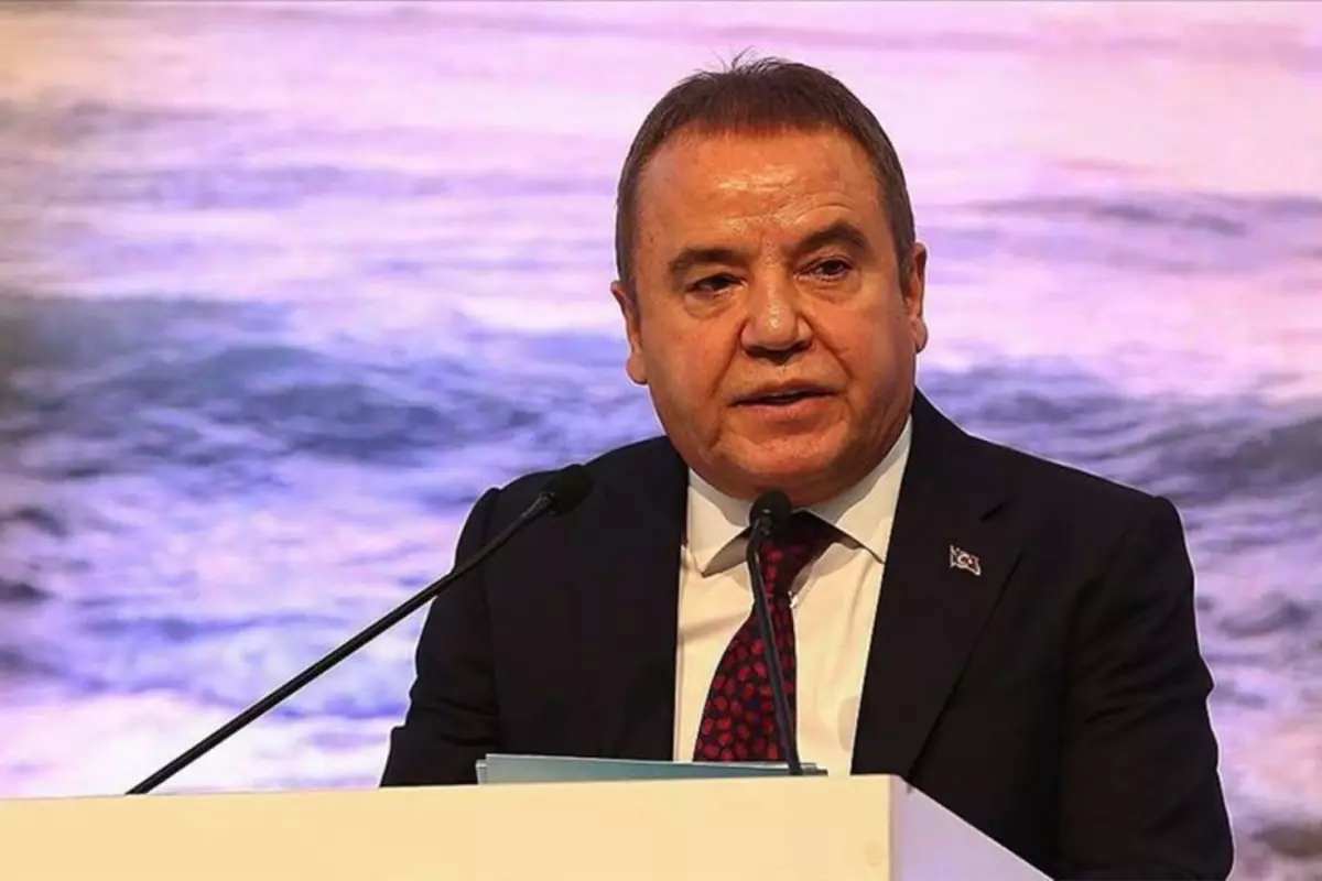 Antalya Büyükşehir Belediye Başkanı Muhittin Böcek anjiyo oldu