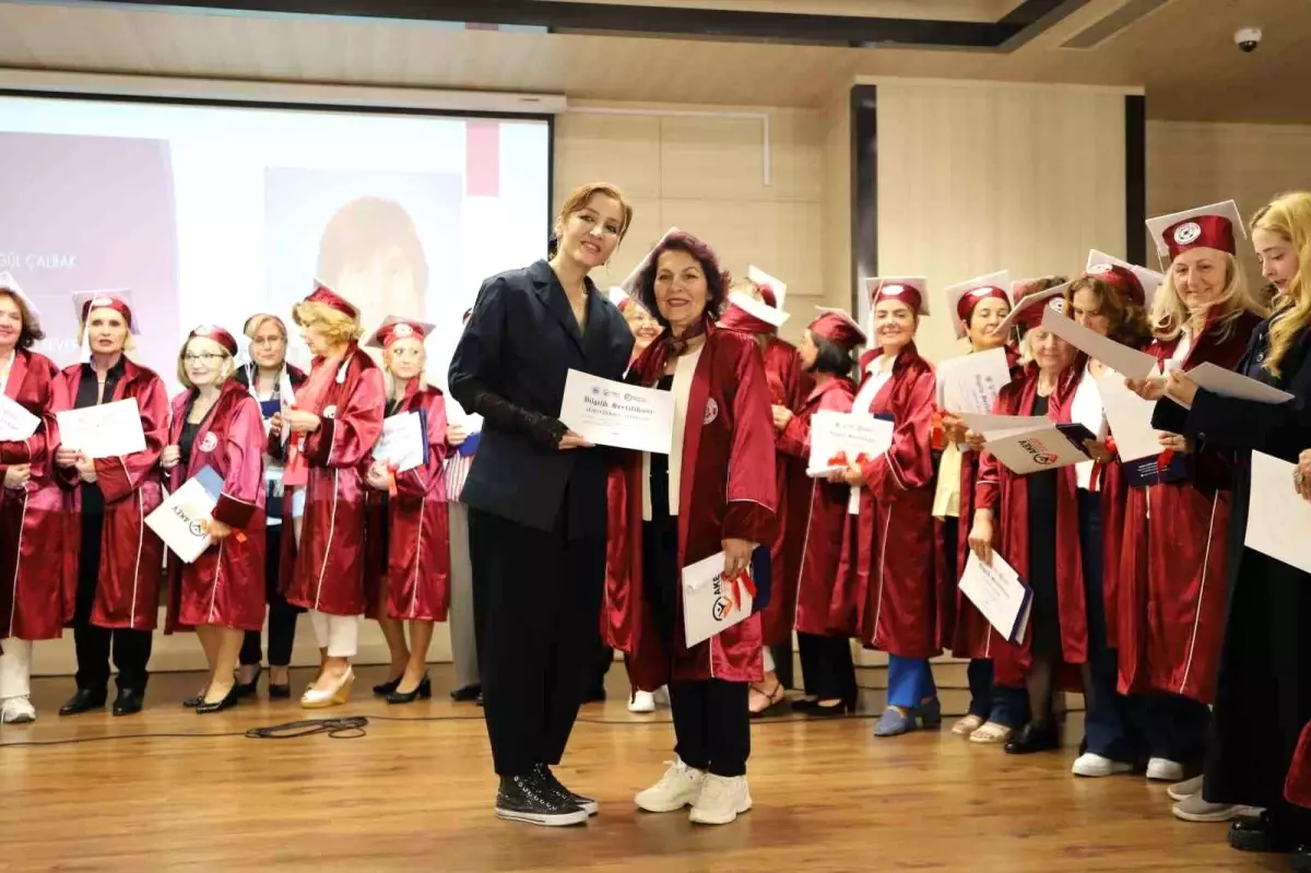 Bilgelik Programı'nda ikinci bahar: 60 yaş üstü mezunların gurur günü