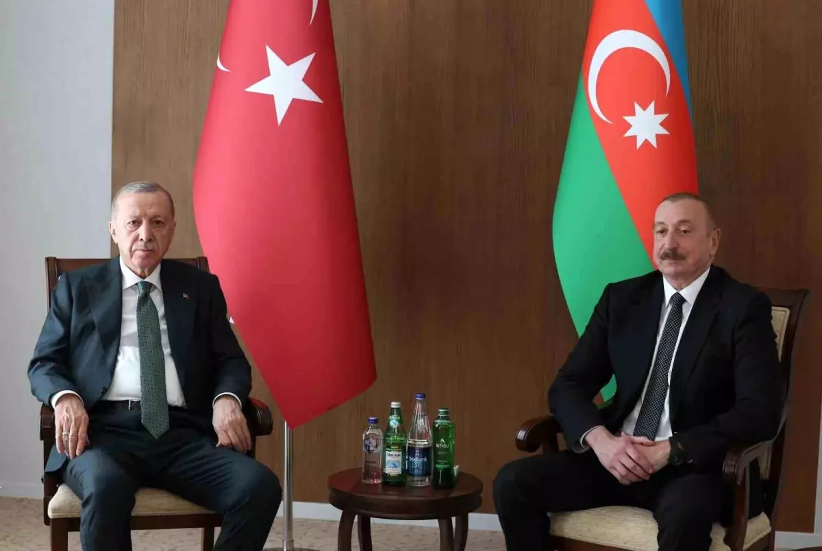 Cumhurbaşkanı Erdoğan, Azerbaycan Cumhurbaşkanı Aliyev ile görüştü