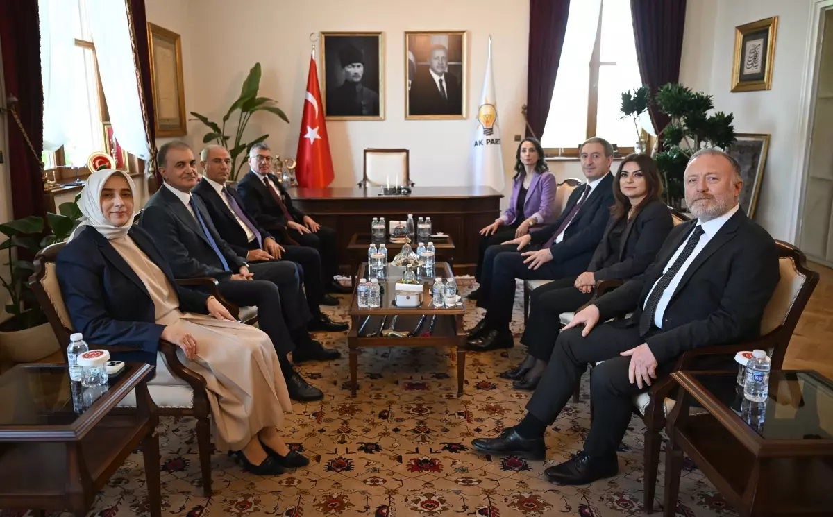 DEM Parti Heyeti, AK Parti Grubunu Ziyaret Etti