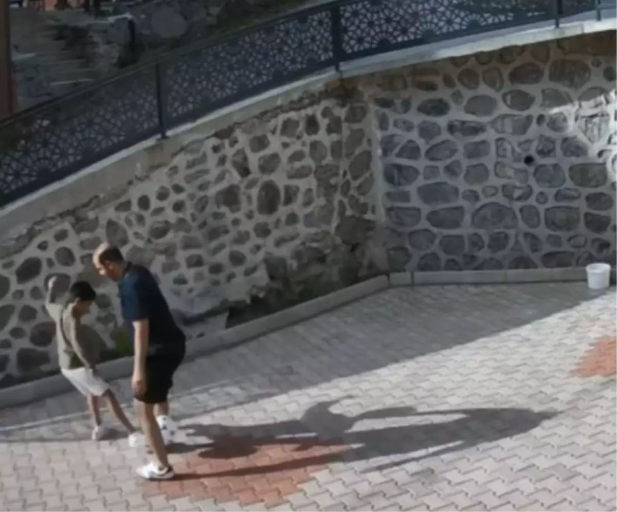 Uzungöl'de Kaybolan Çocuğun Son Görüntüleri Ortaya Çıktı