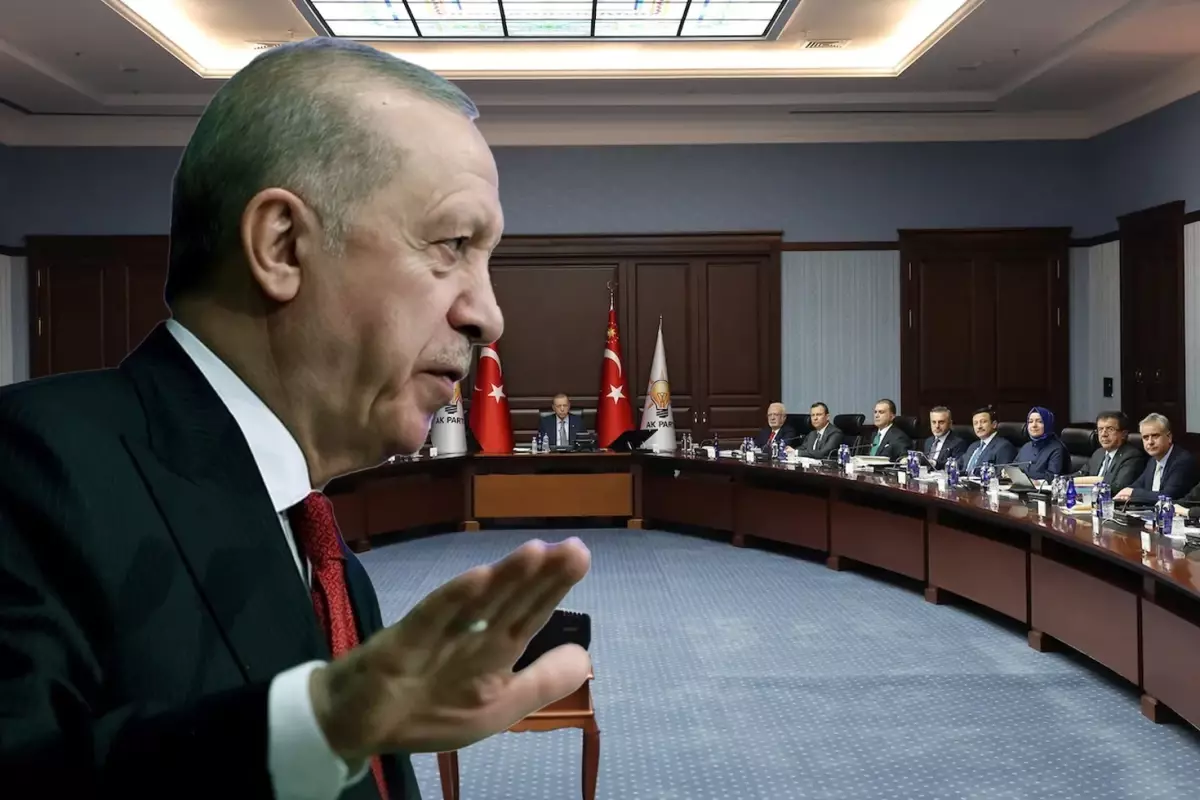 Cumhurbaşkanı Erdoğan'ın yeni anayasa için görevlendirdiği 10 isim belli oldu