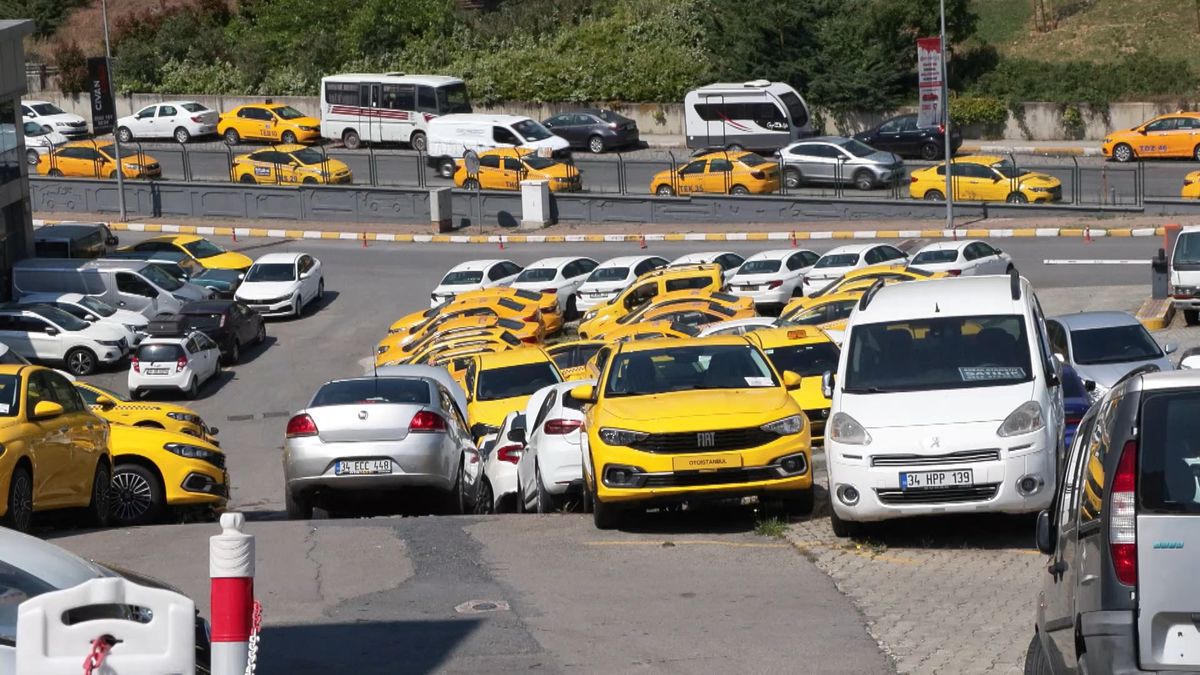 İkinci el oto pazarında beklenen hareketlilik olmadı
