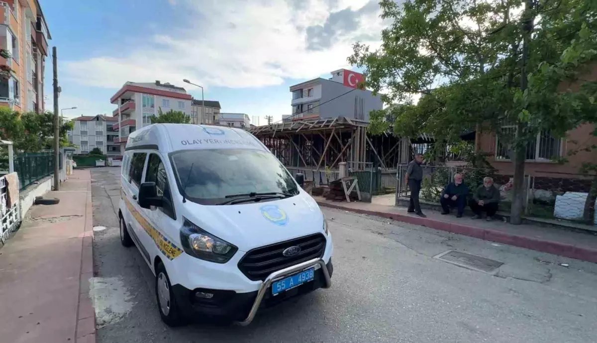 Samsun'da İnşaatta Temizlik Yapan Şahıs 2.5 Metreden Düştü